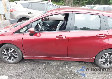 2016 Nissan Versa Note Sr z USA, uszkodzony, nr VIN 3N1CE2CP4GL409394